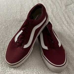 Maroon/Burgundy Old Skool Vans